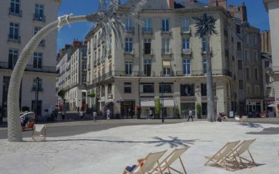 Création d’arbres fossilisés en béton sculpté – LAURENT PERNOT