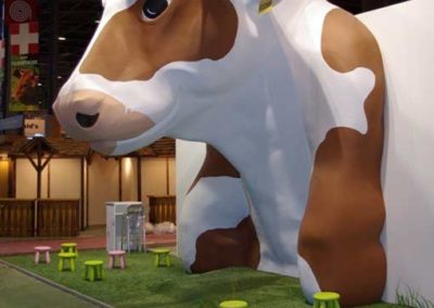 Sculpture en polystyrène pour un stand DANONE Activia