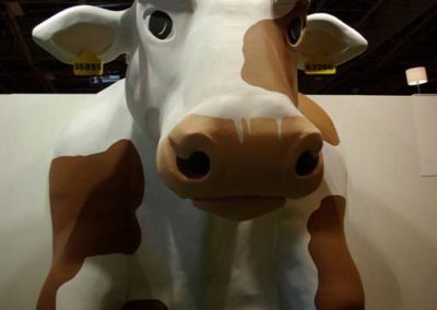 Sculpture en polystyrène pour un stand DANONE Activia