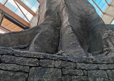 Décor tropical de piscine en béton sculpté - DOMAINE DES ORMES