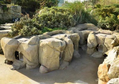 Décor de manchotière en béton projeté pour l’Océarium du CROISIC