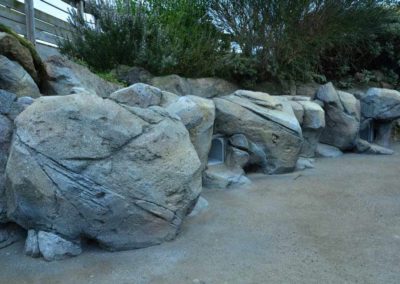 Décor de manchotière en béton projeté pour l’Océarium du CROISIC